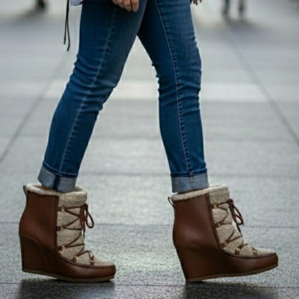 Veronica Beard Elfred Wedge Booties Boots